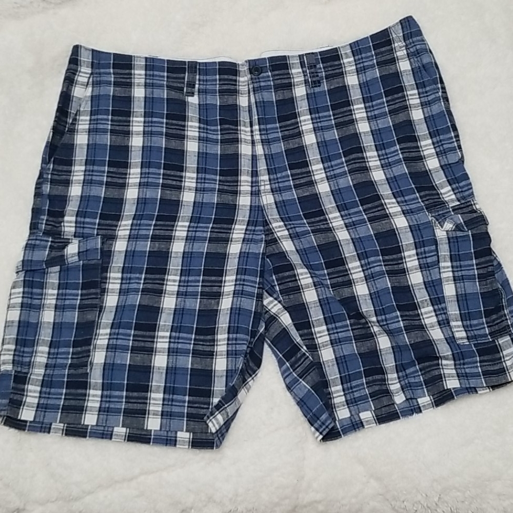 Tommy Hilfiger women's shorts size 44